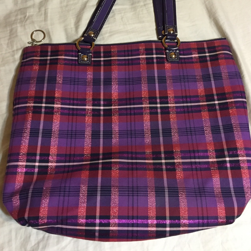 Coach purse - Picture 2 of 4